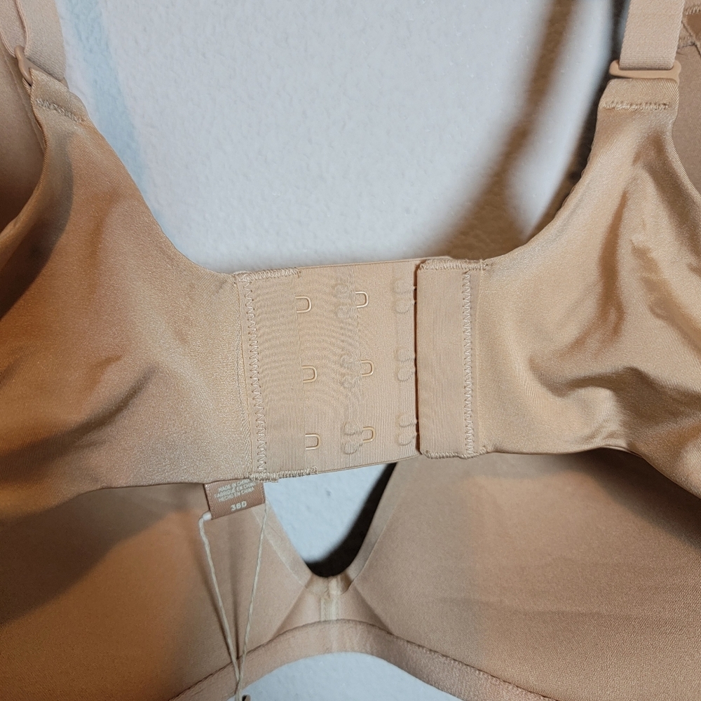 NWT SKIMS Ultimate Wireless Super Push Up Bra Clay 36D Seamless Plunge Nude - Picture 6 of 9